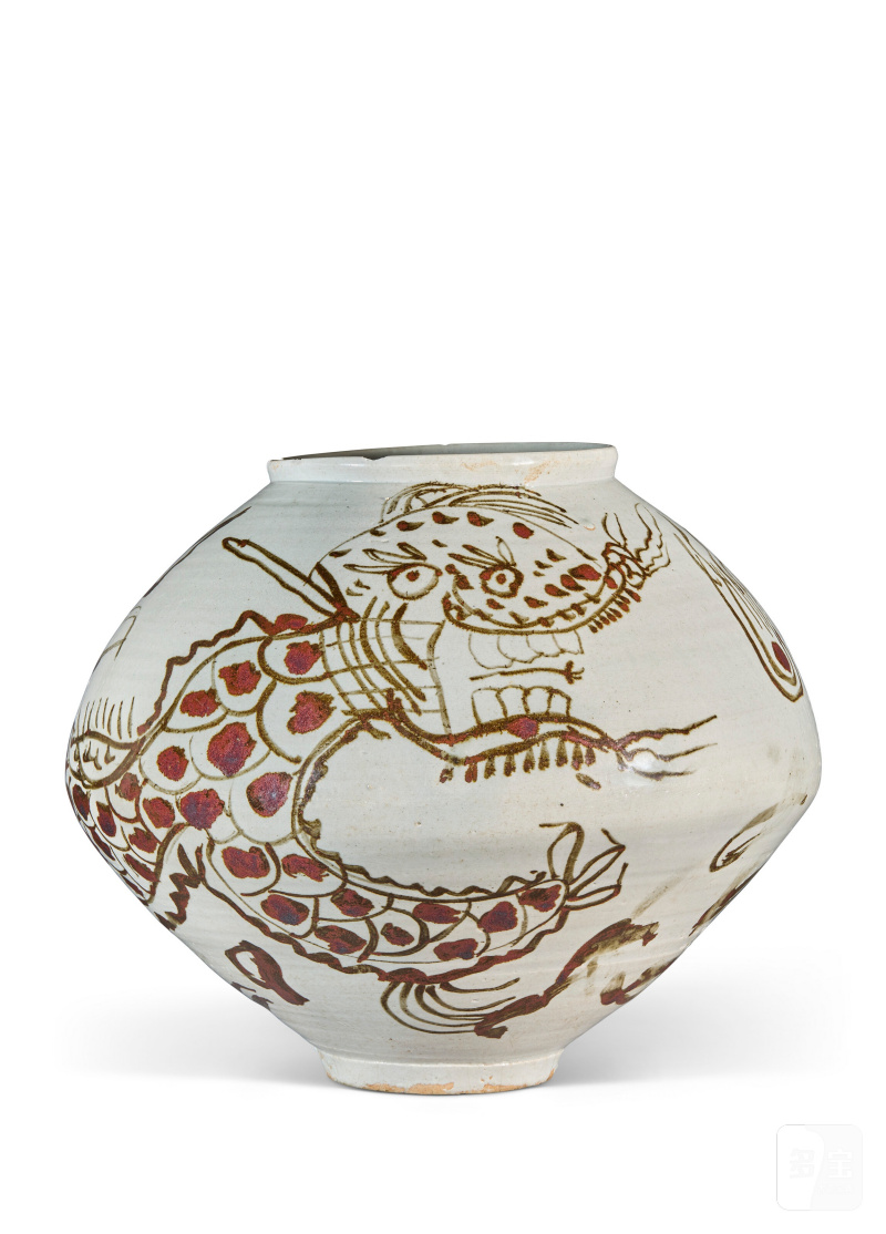 JARRE EN PORCELAINE À DÉCOR À L'OXYDE DE FER DE DRAGON  CORÉE, DYNASTIE JOSEON, XVIIE-XVIIIE SIÈCLE